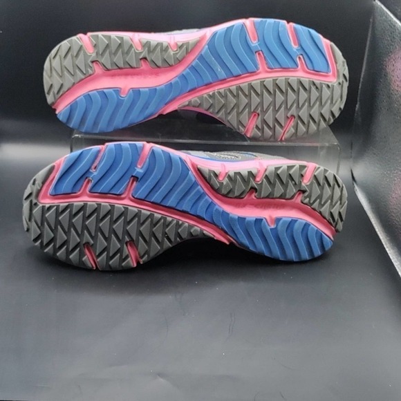 Skechers lightweight with memory foam women's size 8 - Picture 3 of 8